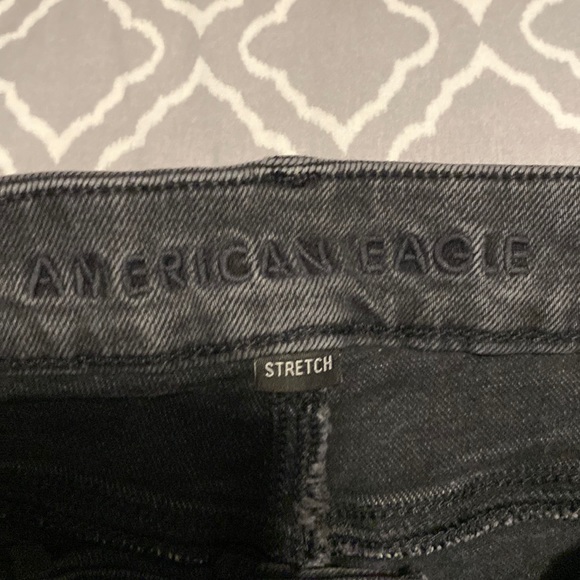 American Eagle Mom Jeans High-Rise - Picture 2 of 4